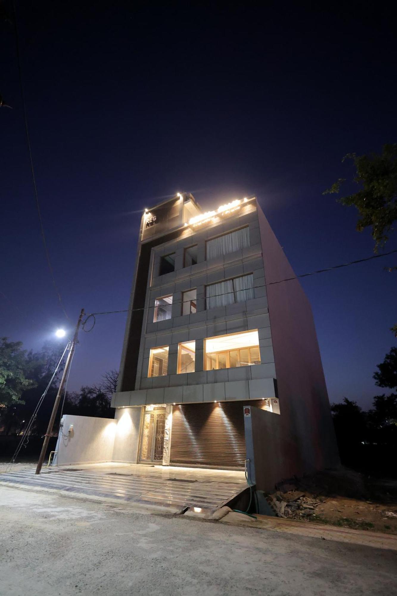 Hotel Regal Palm Moradabad Exterior foto